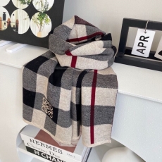 Loewe Scarf